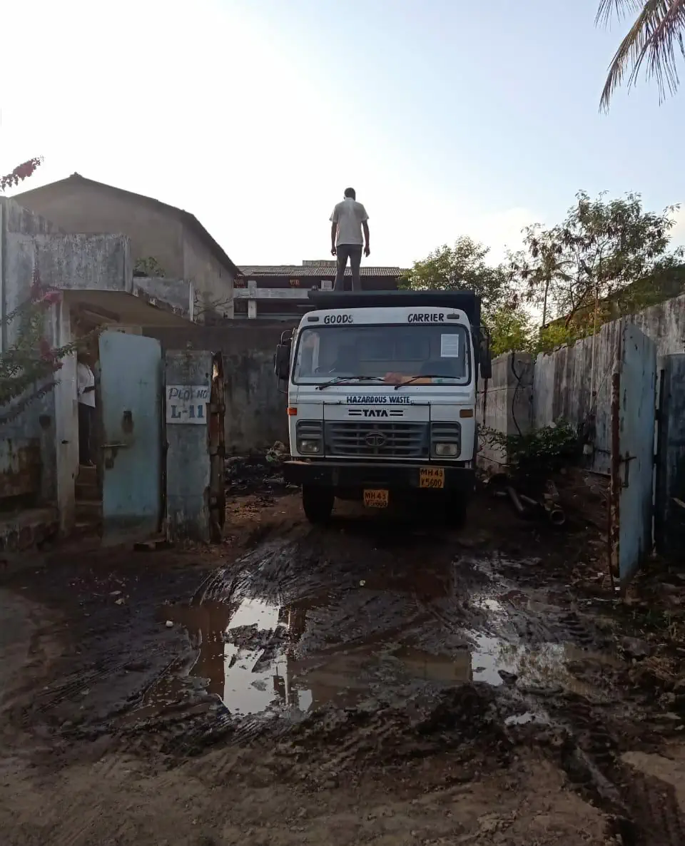 प्रदुषणकारी बजाज हेल्थ केअरने हस्तांतरित केलेले तीन कारखाने बंद