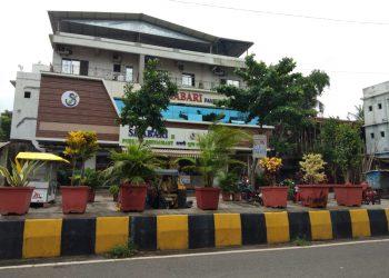 महसूल विभागाच्या तडजोडीने सरकारी जागेवर भुमाफियांचे बस्तान