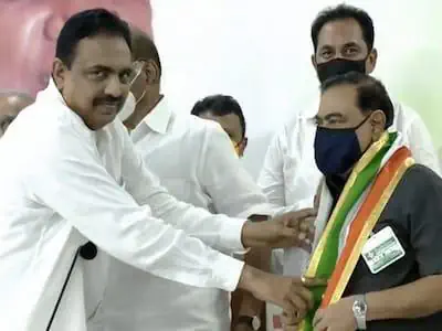 राष्ट्रवादी काँग्रेसमध्ये एकनाथ खडसे यांचा प्रवेश