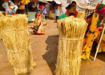 बंध व्यवसायाला करोनाचा फटका