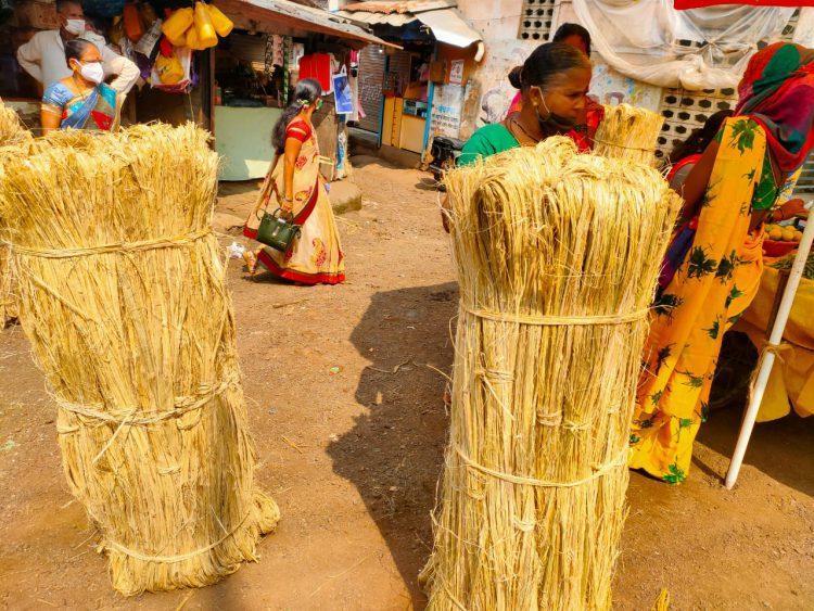 बंध व्यवसायाला करोनाचा फटका