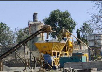 दगडी पावडरने श्वास कोंडला!