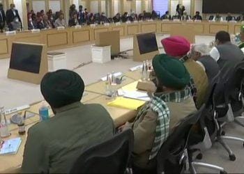 शेतकऱ्यांच्या सातव्या बैठकीतही तोडगा नाही