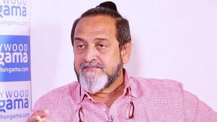 महेश मांजरेकर यांच्याविरुद्ध गुन्हा दाखल