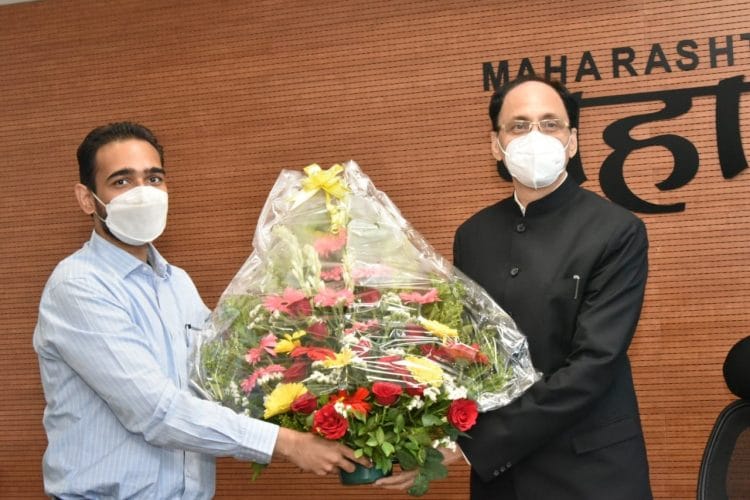 कोरोना उपाययोजना प्रभावीपणे राबवितानाच लसीकरणाला गती देणार; मुख्य सचिव सीताराम कुंटे