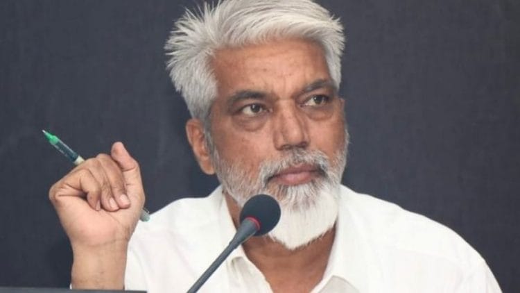 भुसे यांच्या अध्यक्षतेखाली मंत्रालयात बैठक