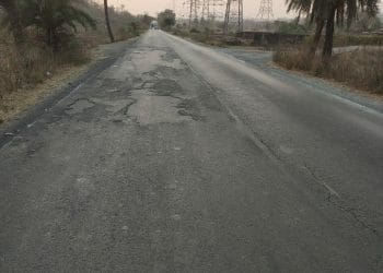 बोईसर चिल्हार रस्त्यावर राजकीय खोडा