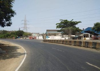 बोईसर चिल्हार रस्ता बेवारस