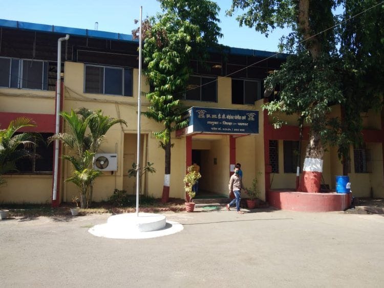 कोविड रुग्णालयात मारहाण करणाऱ्यांना बोईसर पोलिसांची विशेष सवलत