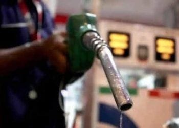 पेट्रोल शंभरी पार