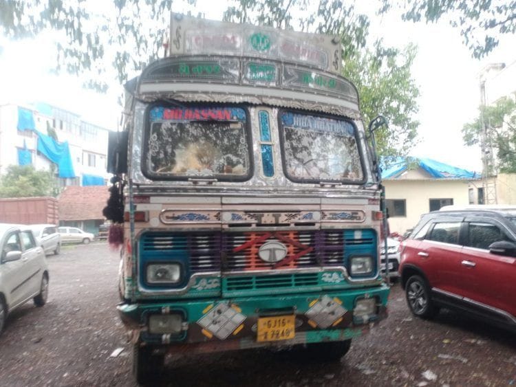 पुरवठा विभागाचा मनोर मधील गोदामावर छापा, कारवाईत अवैध तांदूळ साठा जप्त