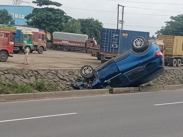 टायरखाली चिरडून महिलेचा मृत्यू