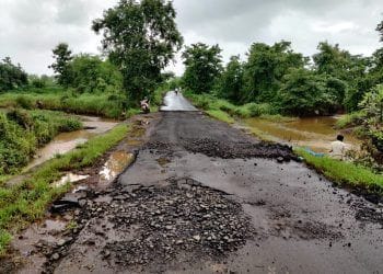 गारगाव ते शिलोत्तर मार्गाची दुर्दशा