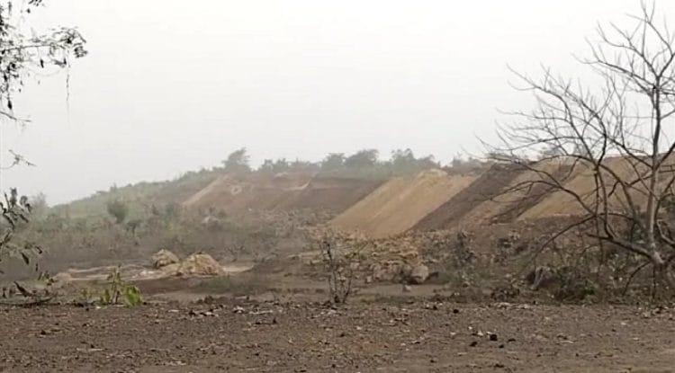 विराज प्रोफाइल कडे प्रशासनाचे जाणीवपूर्वक दुर्लक्ष?