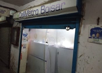 चोरीचे मोबाईल विकणारी टोळी पोलिसांच्या ताब्यात