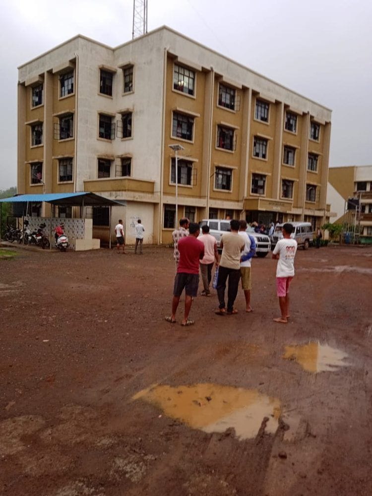 विक्रमगडमध्ये शासकीय आश्रमशाळेत विध्यार्थीनीची आत्महत्या