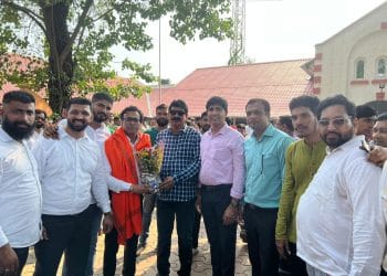 सरपंच कोणाला पण द्या उपसरपंच मीच होणार मीच होणार