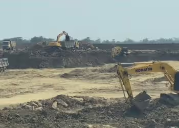 बावडा तलाव घोटाळ्यात जिल्हाधिकाऱ्यांनी धुतले हात